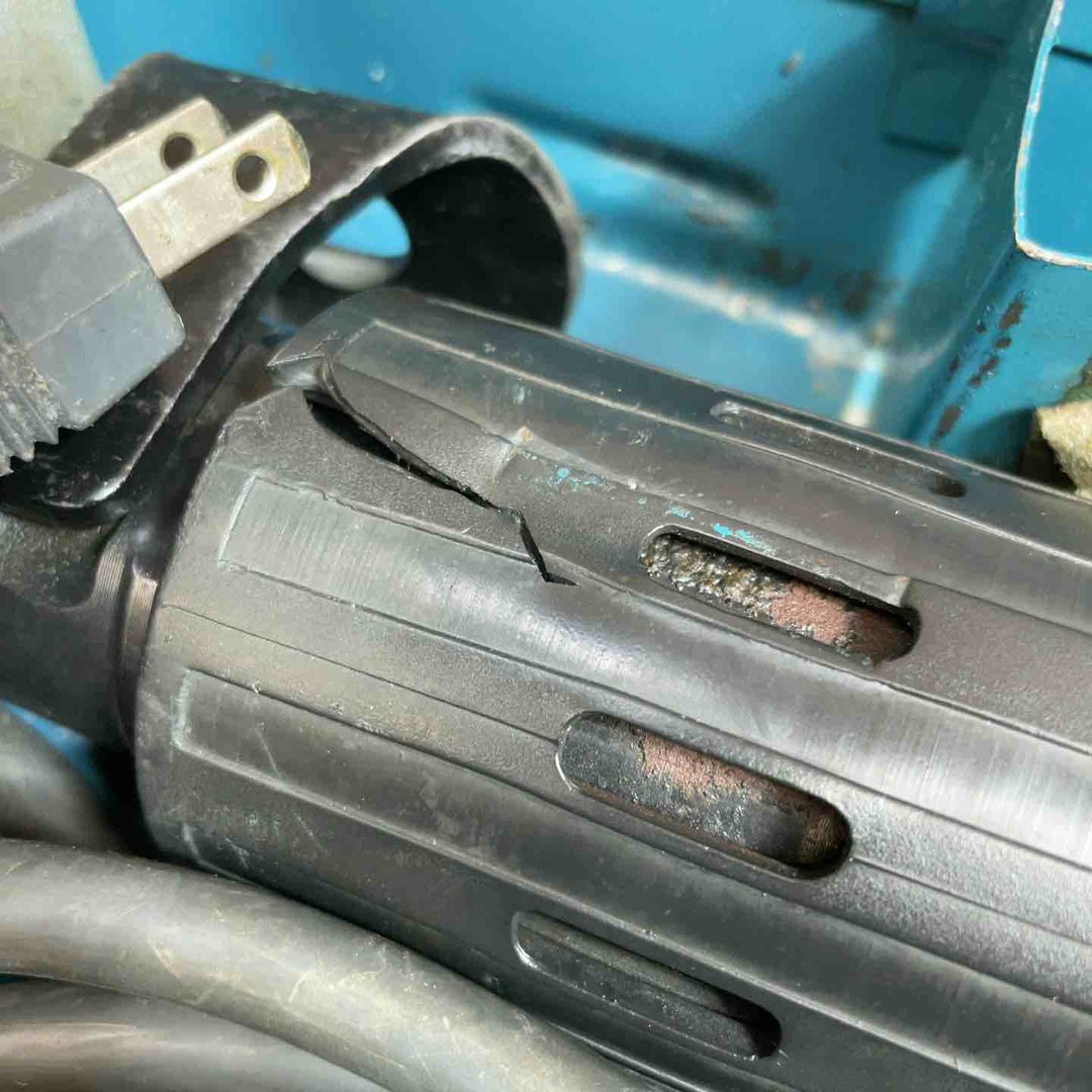 マキタ(makita) 電動ハンマ HM0810【桶川店】