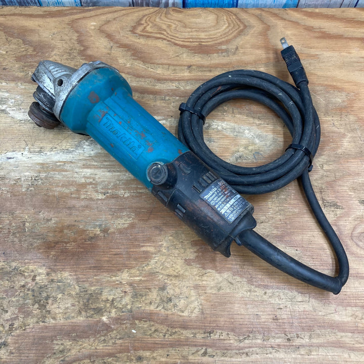 ☆マキタ(makita) 100mmディスクグラインダ 9533B安全カバー欠品【柏店】