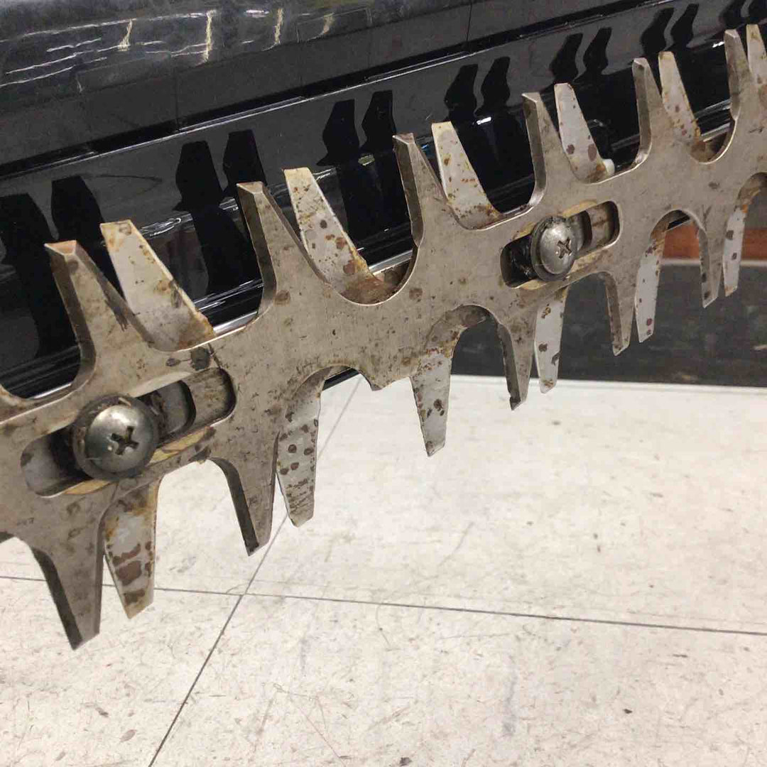 【現状品】 マキタ/makita コードレス生垣バリカン MUH405DZ 【鴻巣店】