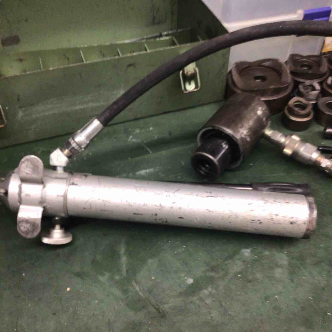 ◇カクタス(CACTUS) 手動油圧式パンチャー CP-3【戸田店】