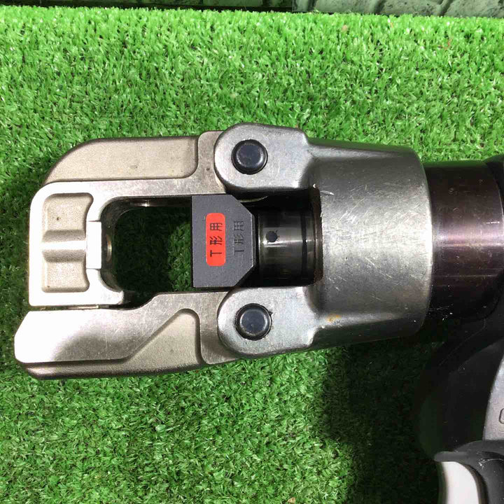 ◇泉精器(IZUMI) コードレス油圧式圧着工具 REC-150EM1【川口店】