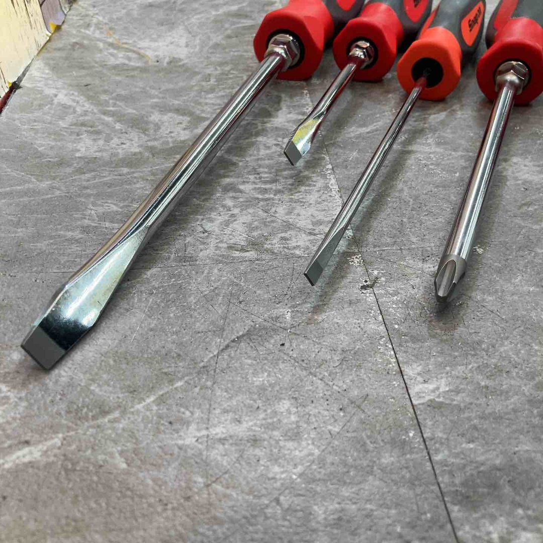 スナップオン(Snap-on) ドライバー SHDP63、42、31　SHD8、4、146　6点セット【八潮店】