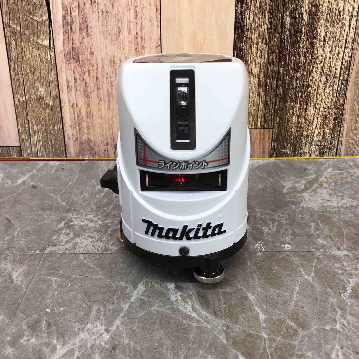 レーザー墨出し器 – タグ 