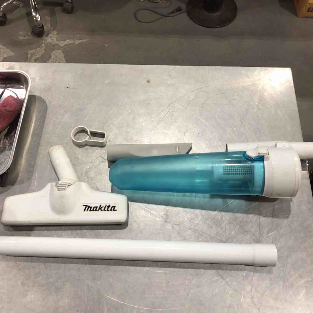 ★マキタ(makita) コードレスクリーナー CL182FDRFW【川口店】