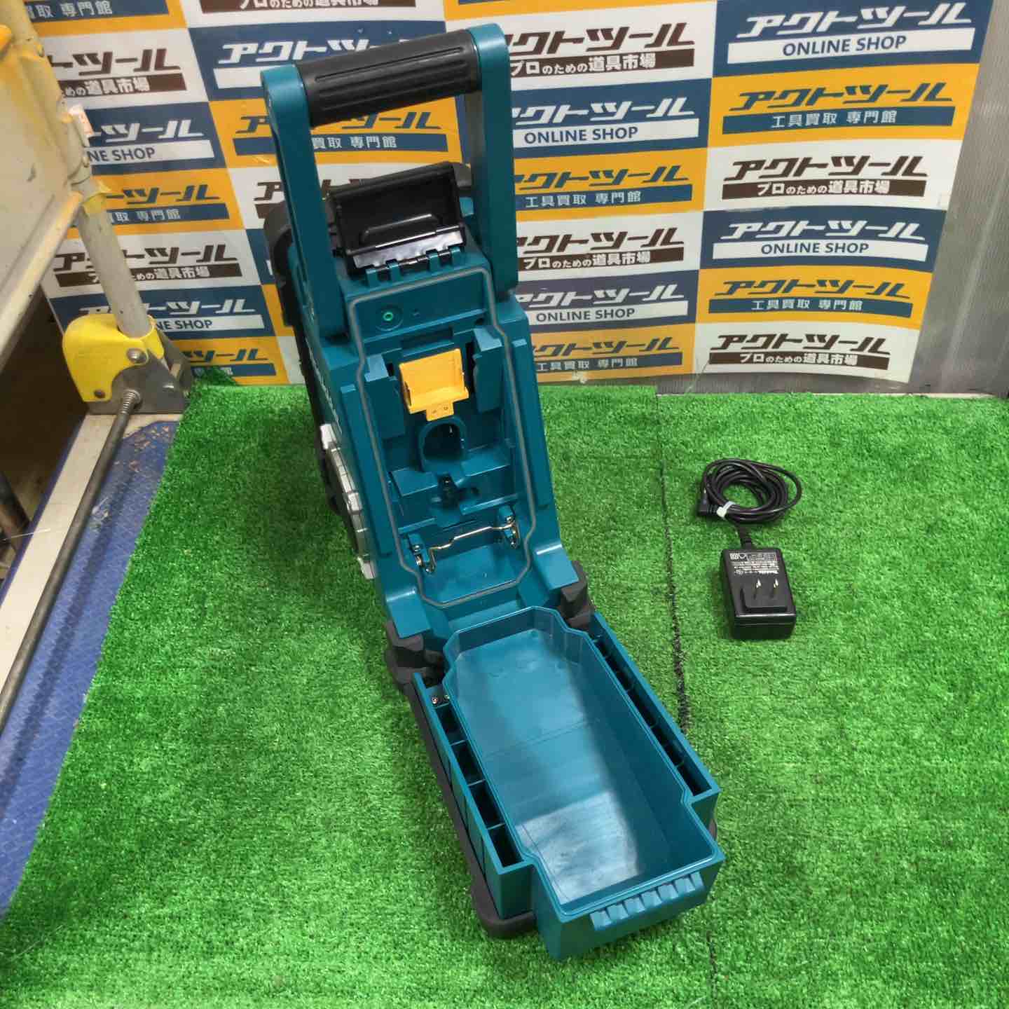 ◇マキタ(makita) コードレスラジオ MR103【草加店】 – アクトツール