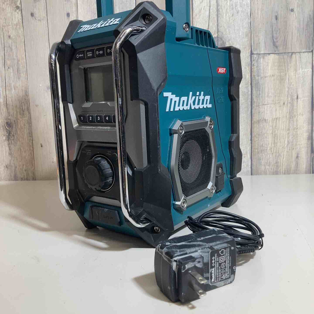 ◇マキタ(makita) 10.8-40Vコードレスラジオ MR001GZ ACアダプタ付き(アダプタ汚れ大)【戸田店】