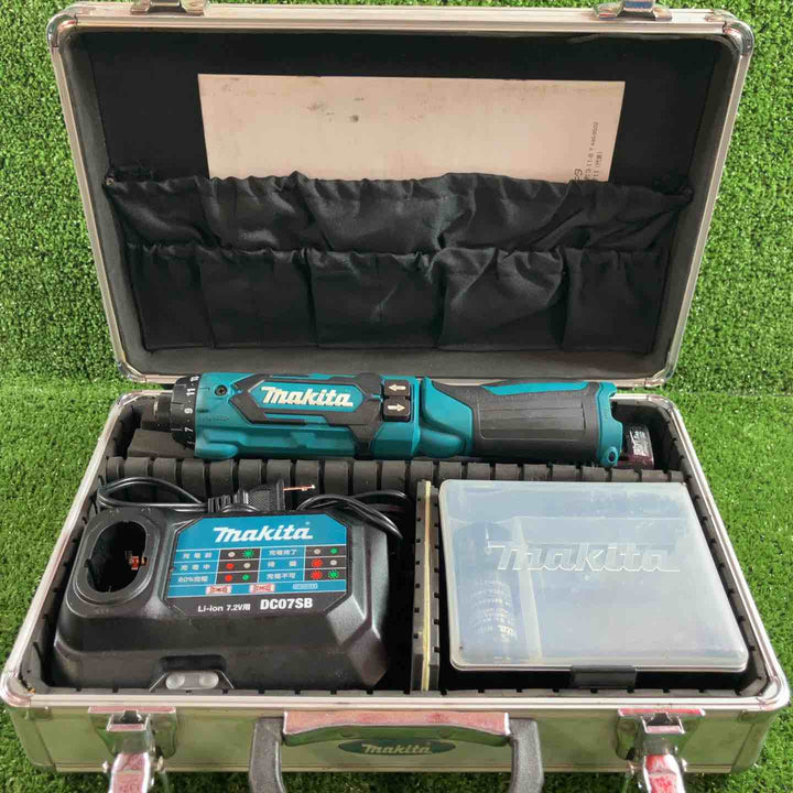 ★マキタ(makita) コードレスペンドリルドライバー DF012DSH【川崎店】