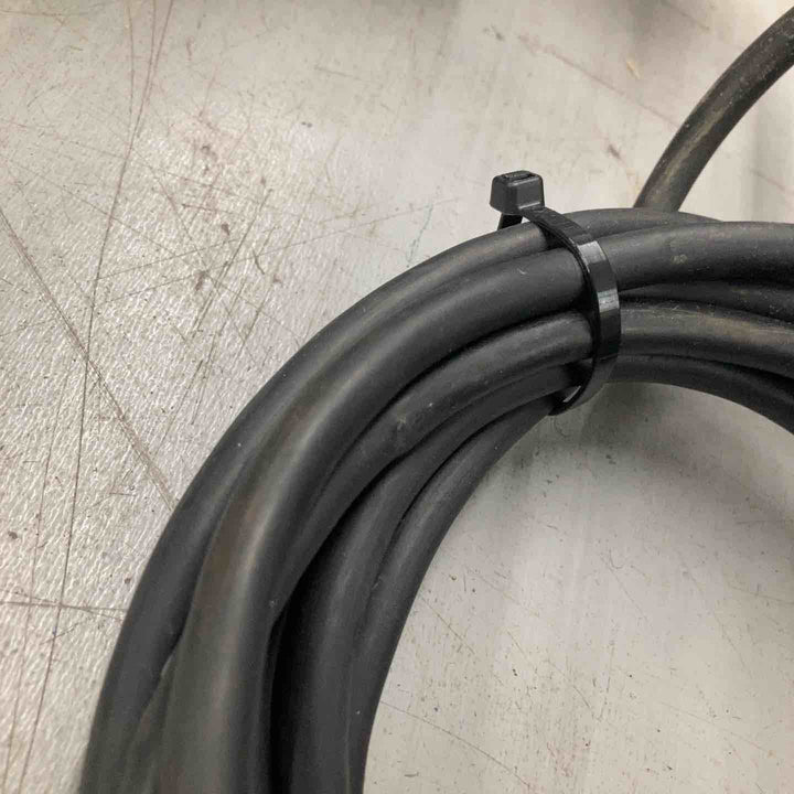 ◇エクセン(EXEN) コンクリートバイブレータ E28FPA【戸田店】