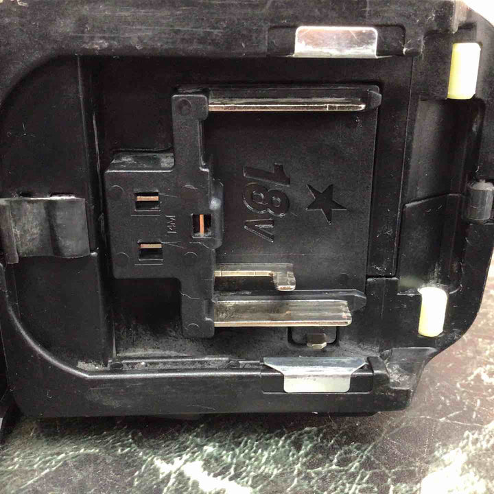 ☆マキタ(makita) コードレスハンマドリル HR244DZB【八潮店】