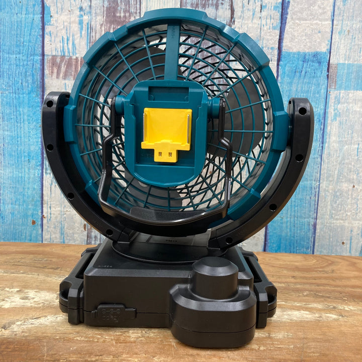 ☆マキタ(makita) 14.4V/18V兼用 コードレスファン CF102DZ 本体のみ【柏店】