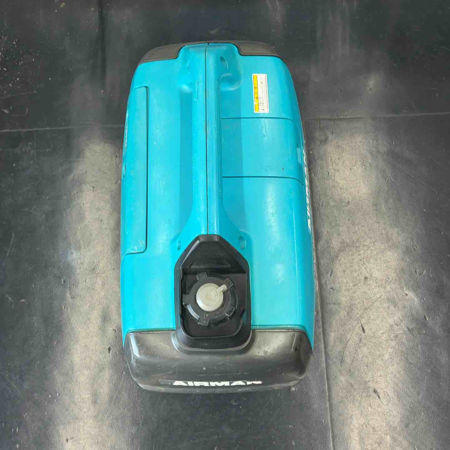【値下げしました】北越工業エアーマン/AIRMAN/HP1600SV インバーター発電機/超低騒音型/工事/作業現場/DIY/本田/HONDA/EU16i同等品/キャンプ/アウトドア/キャンピングカー/緊急用/災害用/非常用/コンパクト/インバーター/軽量/大容量発電/福岡引取り/別途配送可能 ガソリンエンジン発電機 北越工業(AIRMAN) インバーター発電機 【通販