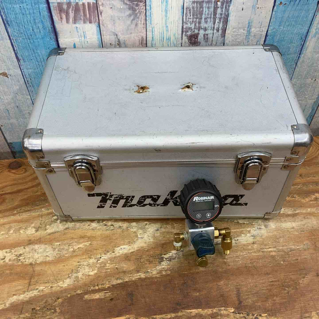 ★マキタ(makita) コードレス真空ポンプ VP180DZ【柏店】