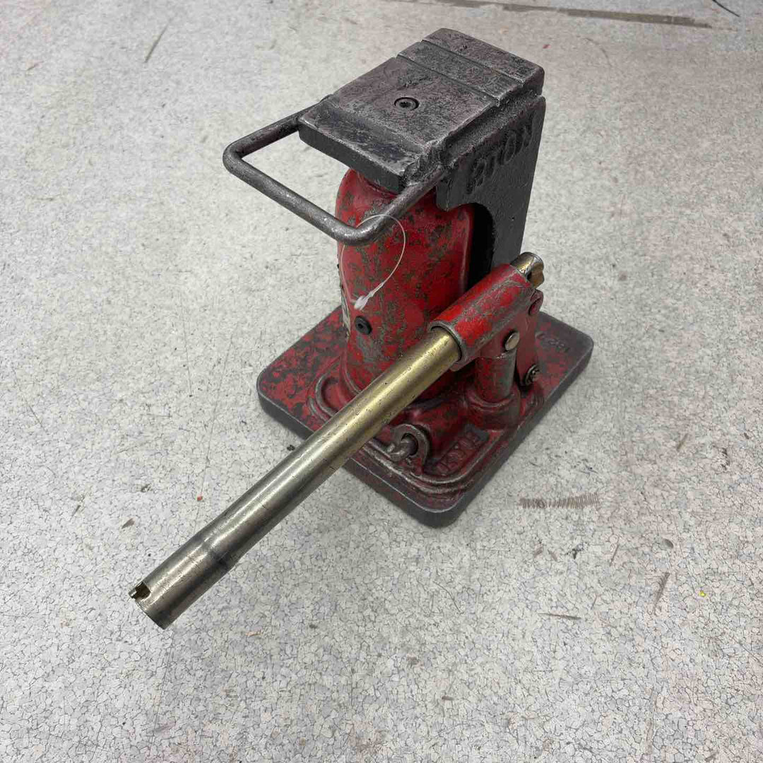 ◇今野製作所 イーグル 爪付きジャッキ M-50【八潮店】
