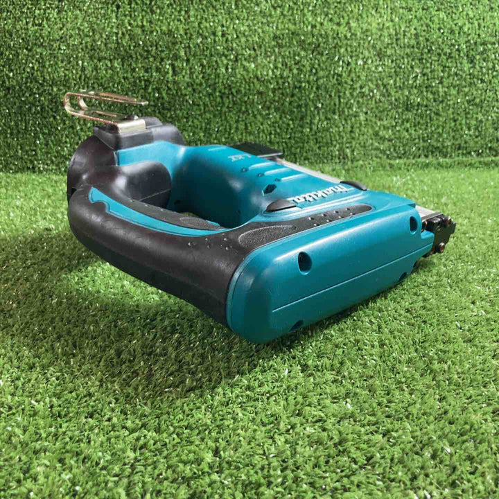 ☆マキタ(makita) コードレスタッカ ST420DZK【川崎店】