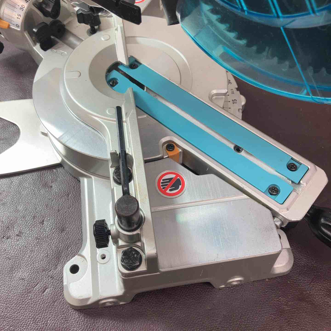 【中古品】★マキタ(makita) コードレススライドマルノコ LS610DZ【東大和店】