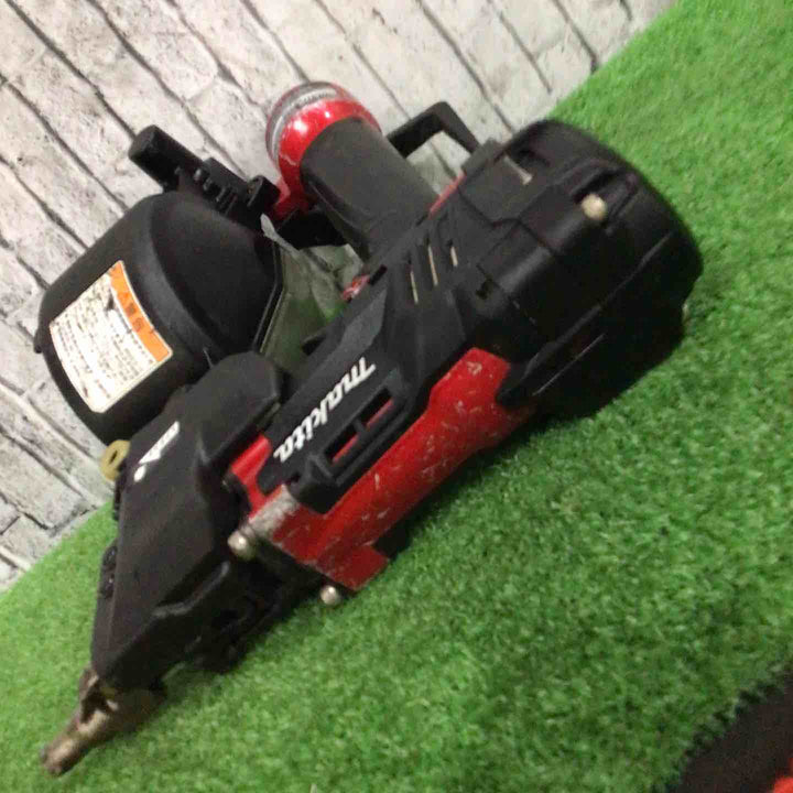★マキタ(makita) 高圧エア釘打ち機 AN534H【川口店】