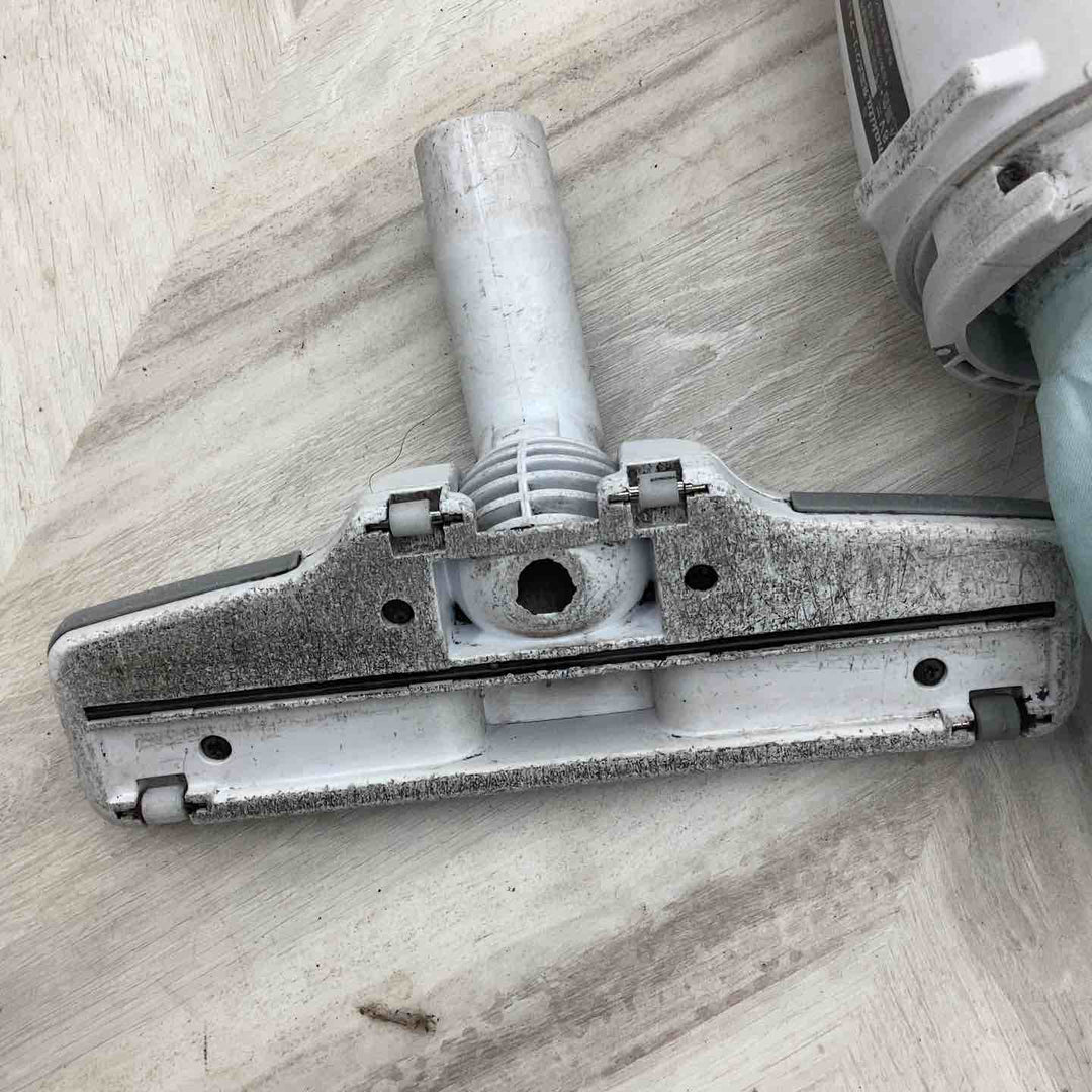 ◇マキタ(makita) コードレスクリーナー CL180FDZW【越谷店】