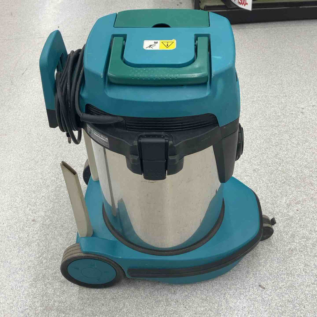 ☆マキタ(makita) 集じん機 VC3200【八潮店】