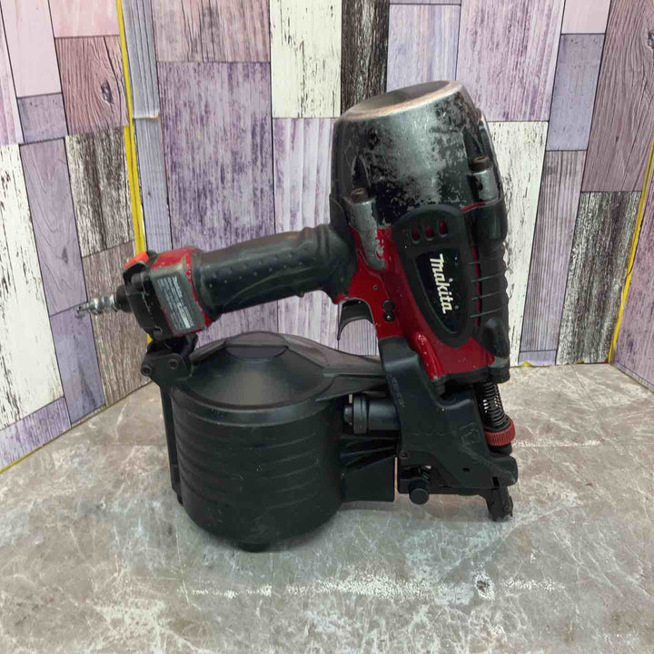 ★マキタ(makita) 高圧エア釘打ち機 AN900HX【八潮店】