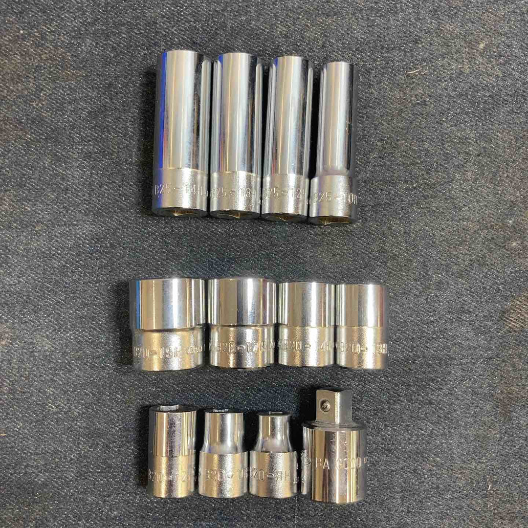 KTC 6角ソケット まとめ売り 差込角 9.5 mm 3/8 inch B20-19H.17.14.13.12.10.8/B25-14H,13,12,10/ソケットアダプタ BA3020【八潮店】