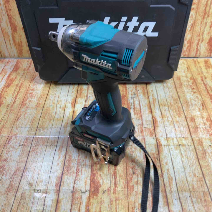 マキタ(Makita) 40Vmax充電式インパクトレンチ 2.5Ah バッテリ2本・充電器・ケース付 TW004GRDX【川崎店】