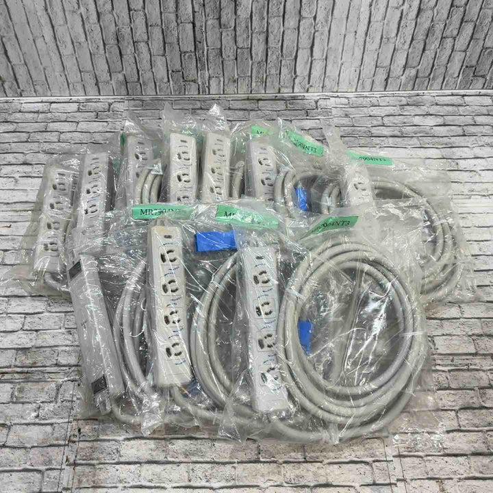 明工社　横形OAタップ　MR7904NT3  10個セット　長期保管品【川口店】