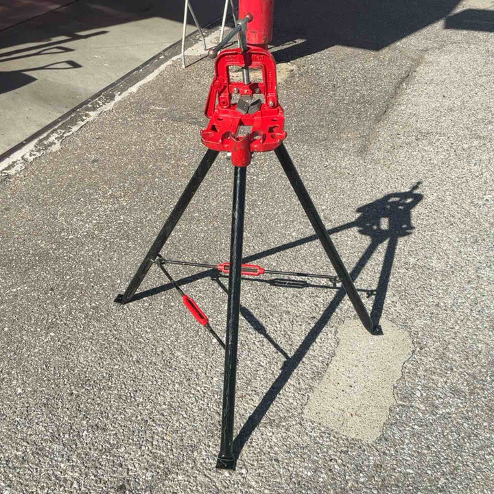 【店頭受取り限定】REX レッキス 脚付きパイプバイス No,1【草加店】