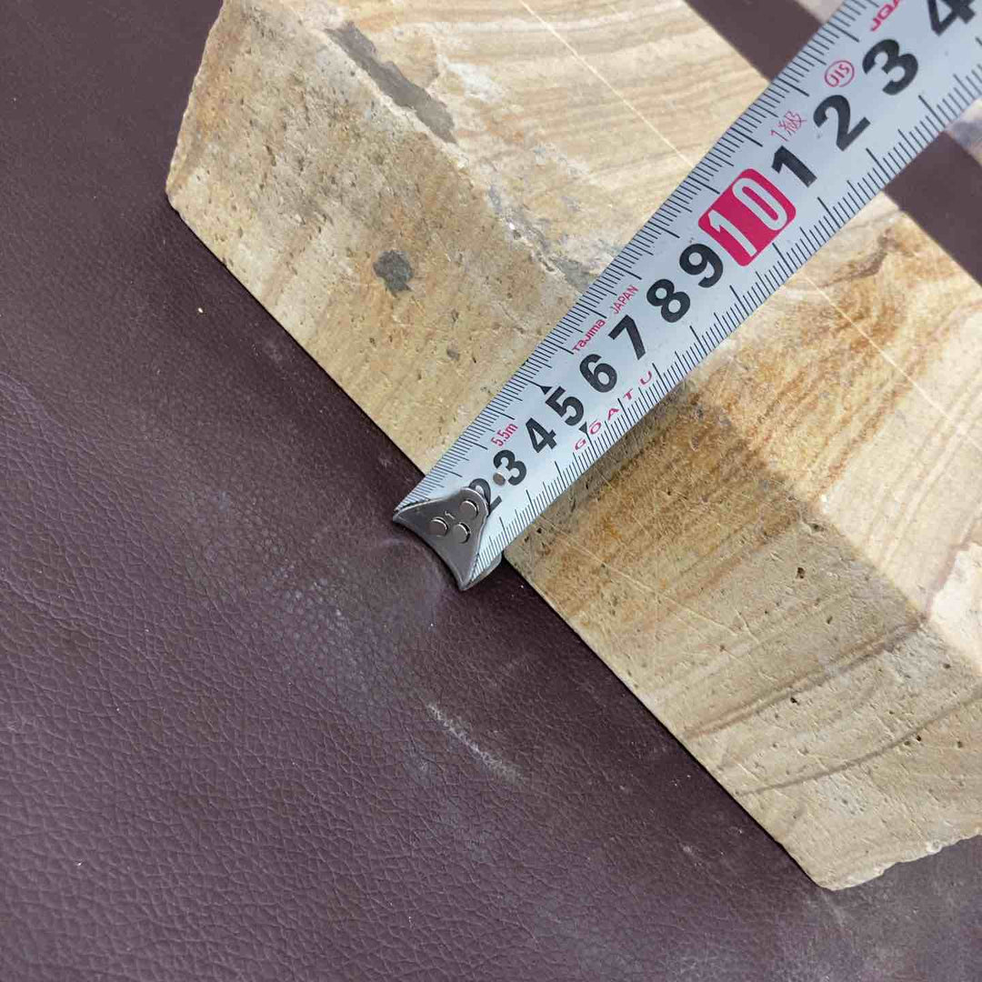 【超希少】 【中古美品】 天然砥石 産地不明 長さ220mmｘ幅110mmｘ高さ70mm 重量約4kg 番手細かめ 三河白名倉？ 沼田？ 【東大和店】