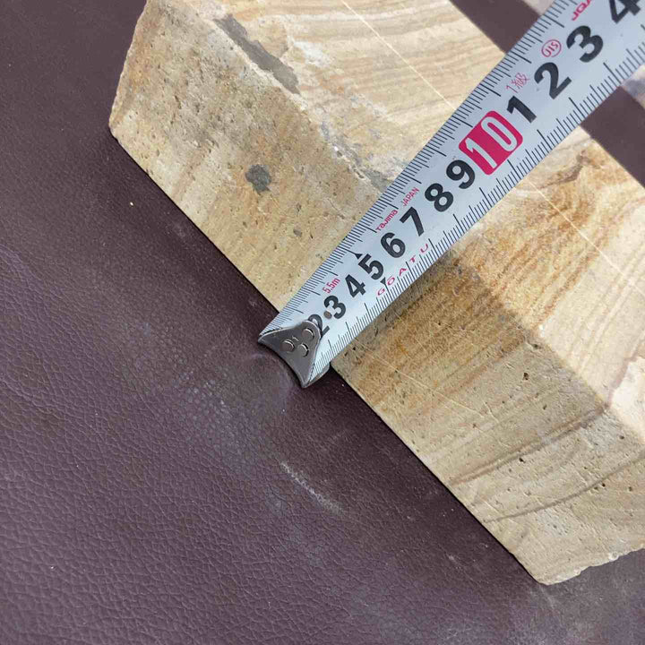 【超希少】 【中古美品】 天然砥石 産地不明 長さ220mmｘ幅110mmｘ高さ70mm 重量約4kg 番手細かめ 三河白名倉？ 沼田？ 【東大和店】
