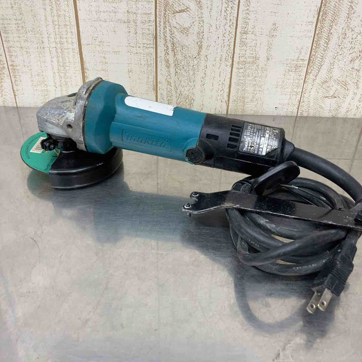 【中古品】☆マキタ(makita) ディスクグラインダ 低速高トルク ブレーキ付 100mm 9533BLA ピンレンチ、砥石付き♪【柏店】