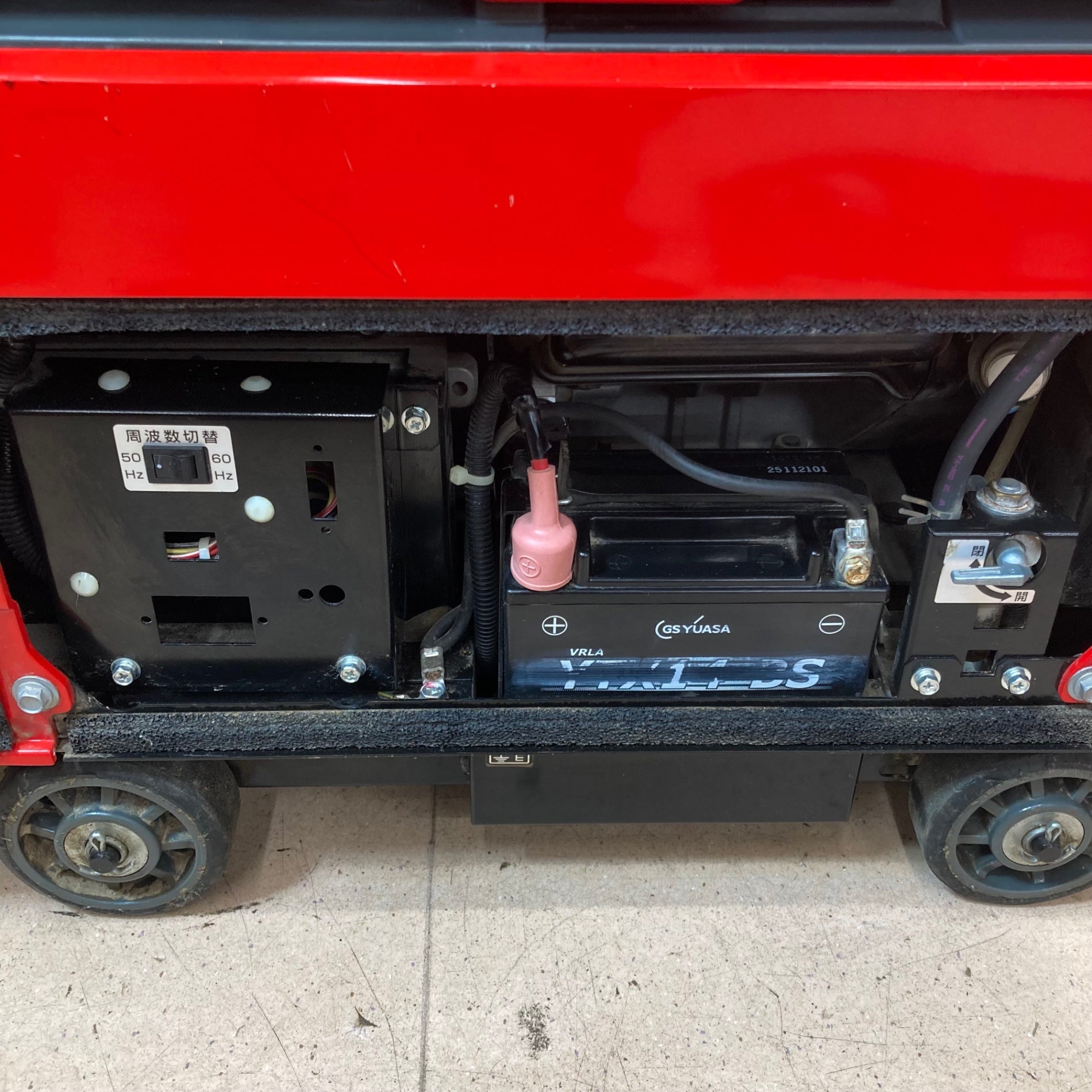 【中古】新ダイワ shindaiwa EGW190M-I ウェルダー 1008h【ハンズクラフト佐賀】 中古】 シンダイワ EGW190M-I エンジンウェルダー 【ハンズクラフト