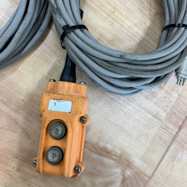 ☆トーヨーコーケン ベビーホイスト BH-N300 昇降 荷揚げ 小型 軽量 吊り下げ式 巻上機 【電材館越谷店】