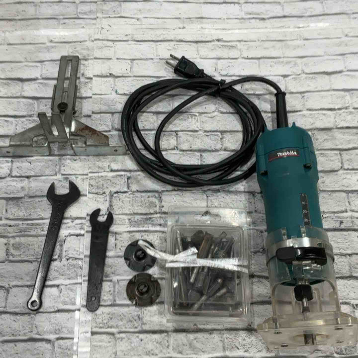 ☆マキタ(makita) トリマ 3707F【川口店】
