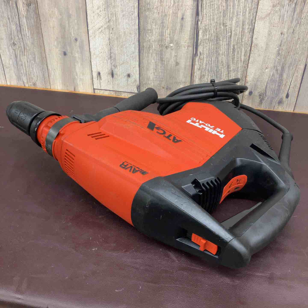 【中古品】 ヒルティ(Hilti) コード式ロータリーハンマドリル TE70-ATC/AVR アタッチメントTEDRS-Y・ビット3個付属 【東大和店】