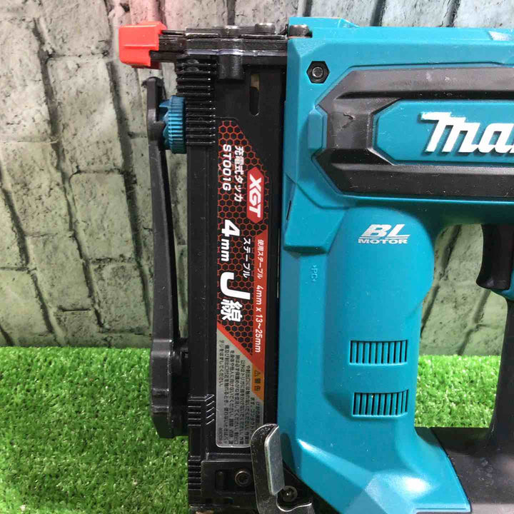 ★マキタ(makita) コードレスタッカー ST001GZK【川口店】