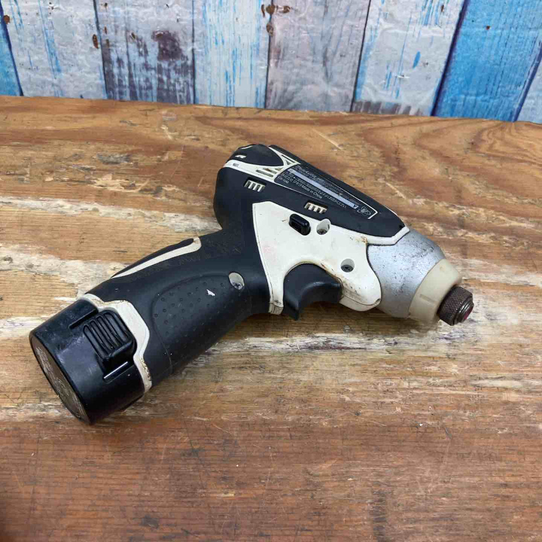 ☆マキタ(makita) コードレスインパクトドライバ TD090DWXW【柏店】