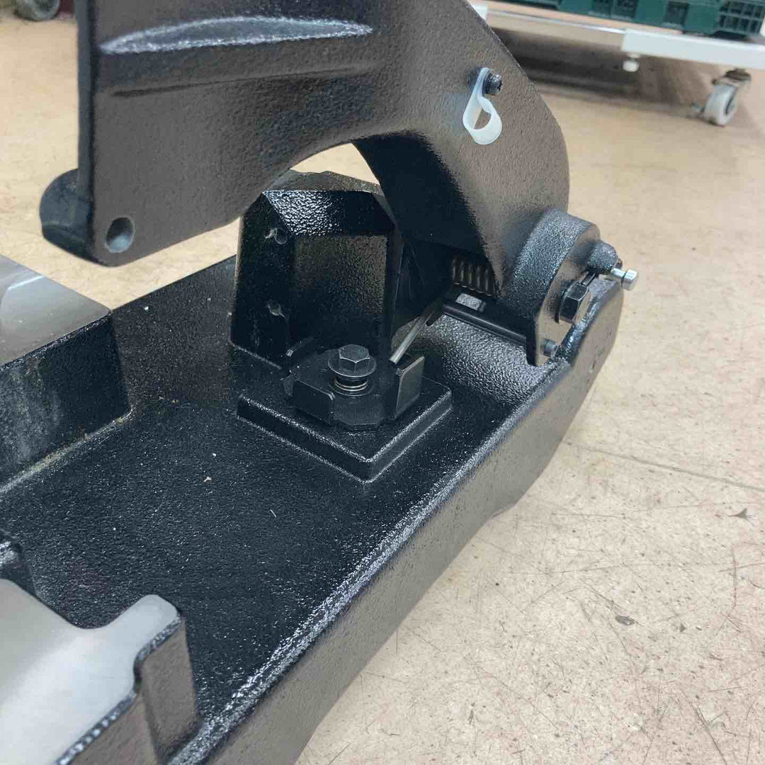 【中古美品】マキタ(makita) ポータブルバンドソー用スタンド No.194025-5【東大和店】