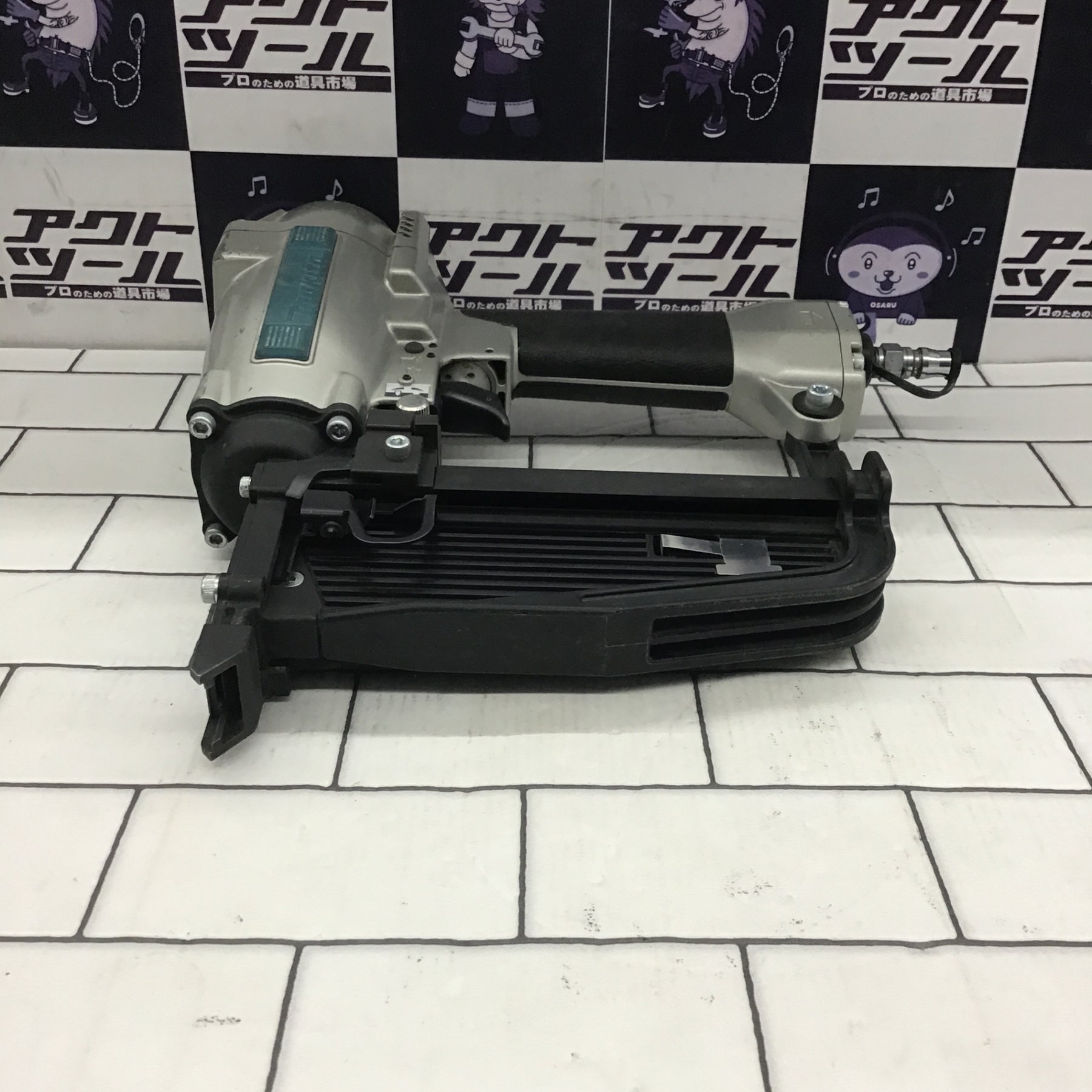 ☆マキタ(makita) 常圧フロアタッカー AT1150【所沢店