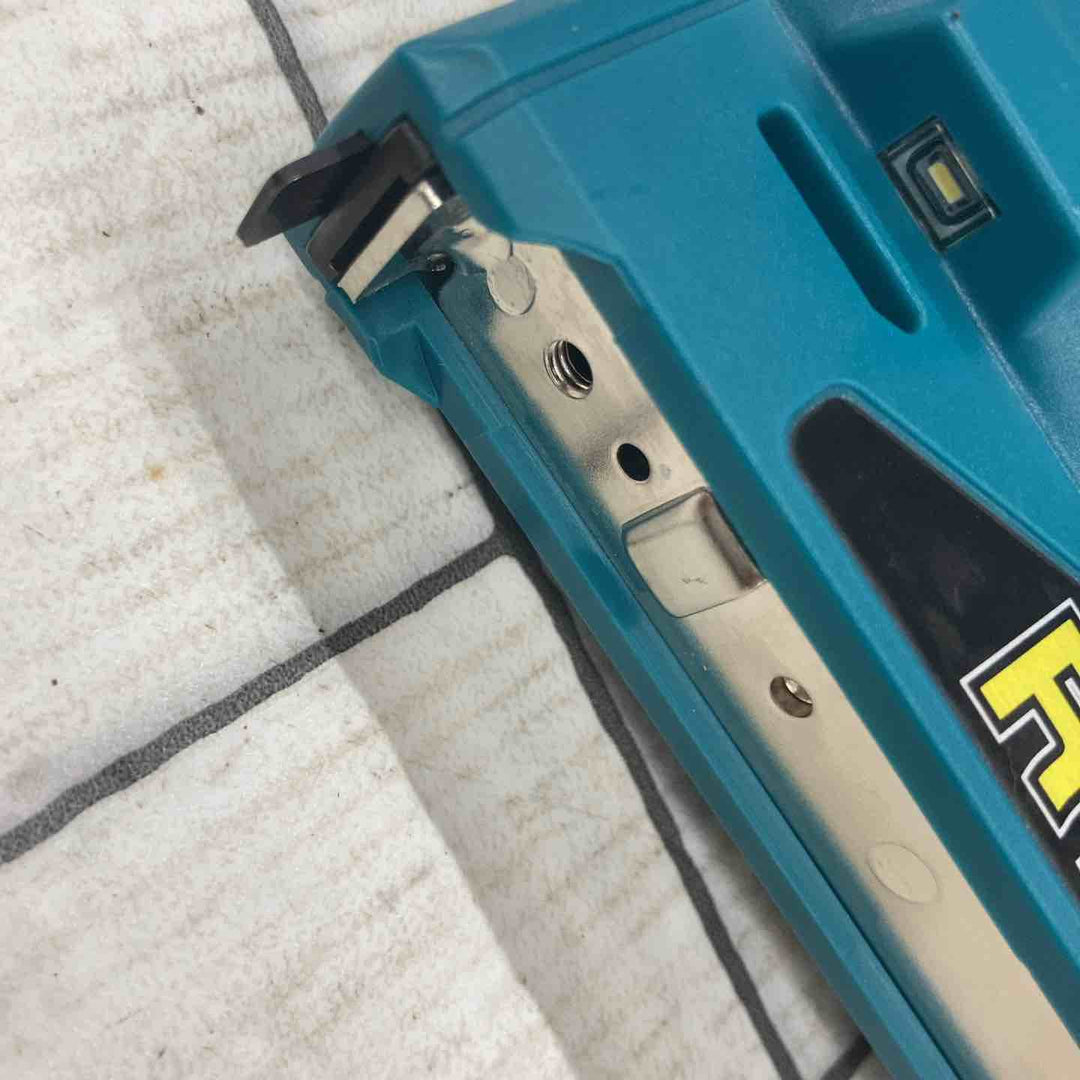 ☆マキタ(makita) コードレスタッカ  ST112DZ RT線【所沢店】