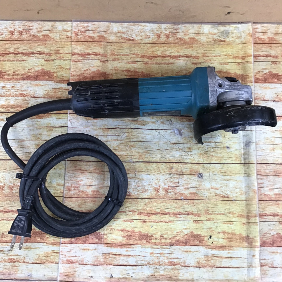 ☆マキタ(makita) 100mmディスクグラインダー GA4031【川崎店】