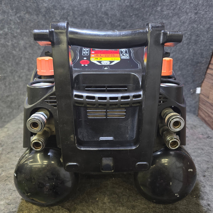 【中古品】マックス(MAX) エアコンプレッサー AK-HH1270E_ブラック【桶川店】