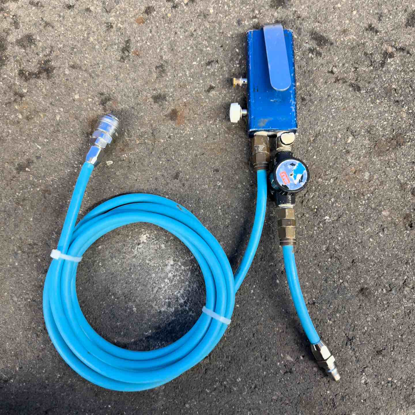 MAX エアリフター AL-2500A 中古品 ※ホース欠品※【現状品】 店頭受取り限定】◇マックス(MAX) エアーリフター AL-2500【草加店