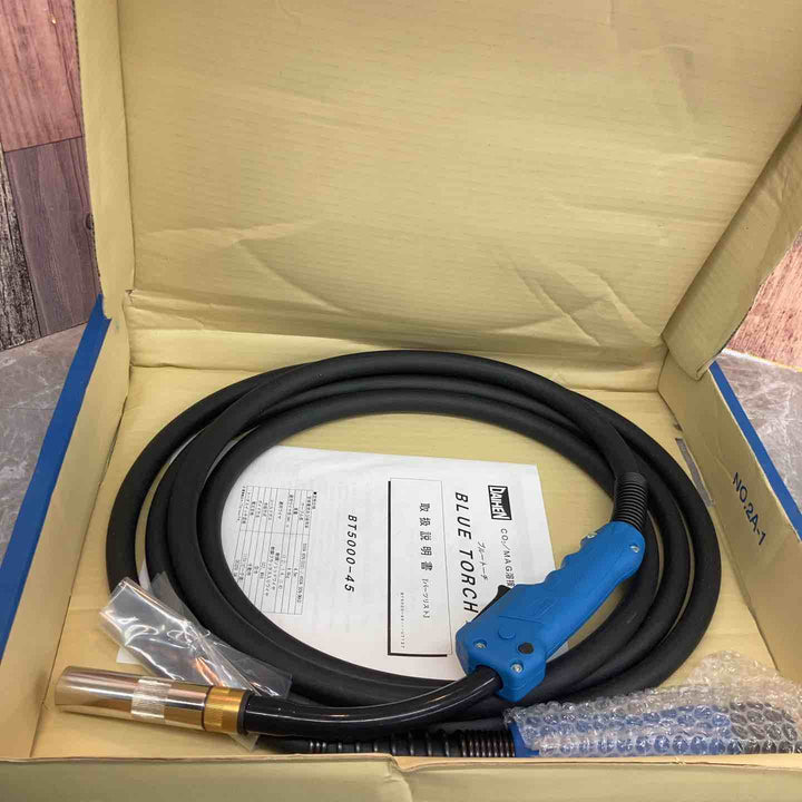 ダイヘン(DAIHEN) ブルートーチ3 BT5000-45 半自動溶接トーチ 長さ4.5 m 500A用 ※箱潰れあり【八潮店】
