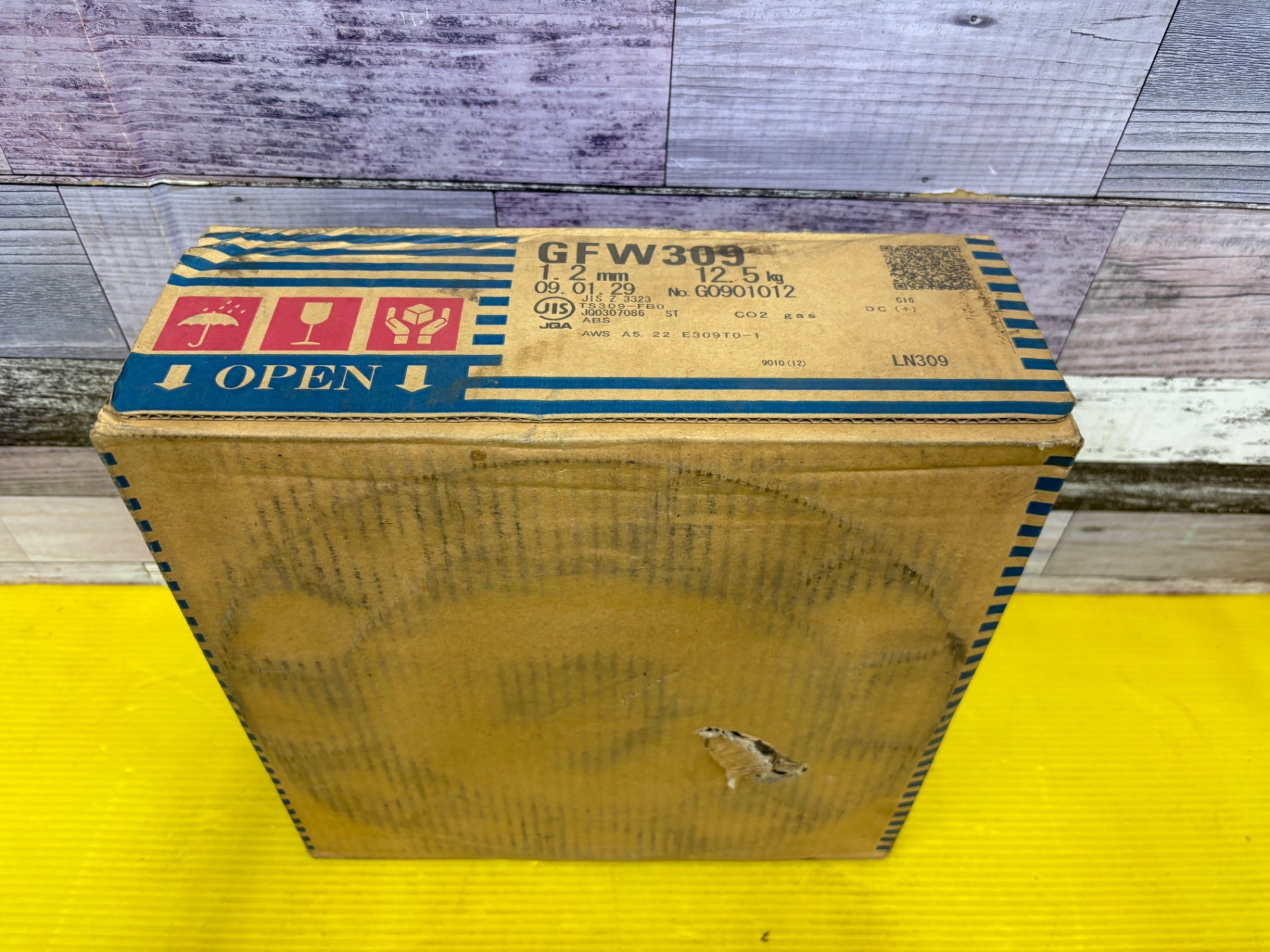 ミー様 専用 タセト 溶接ワイヤ GFW308 GFW309 4巻セット ミー様 専用 タセト 溶接ワイヤ GFW308 GFW309 4巻セット