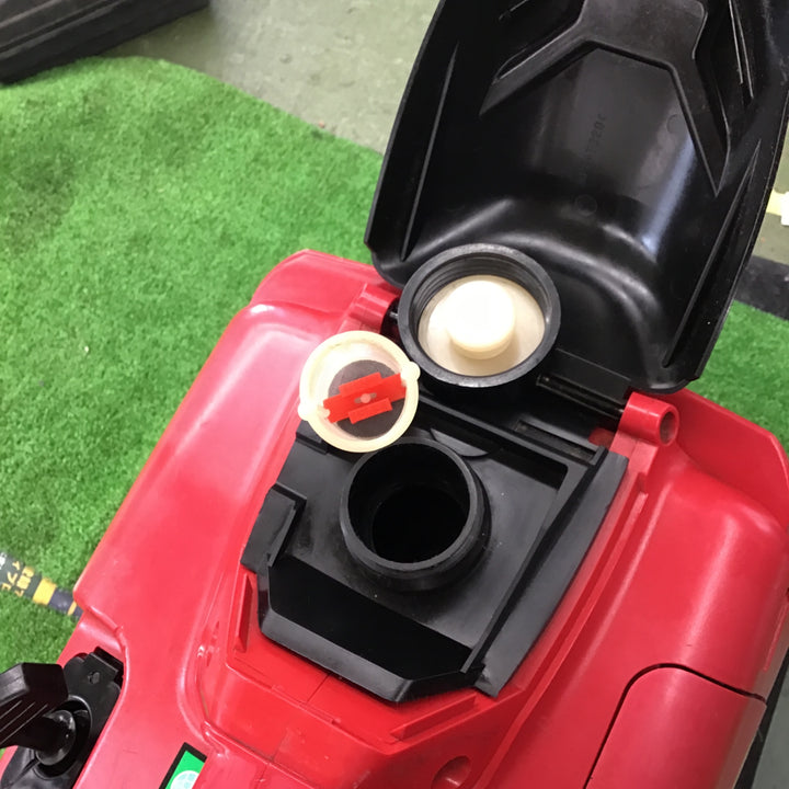 【現状品・※出力異常有り※】 新ダイワ Shindaiwa ガソリン発電機 IEG1400M-R 】【桶川店】