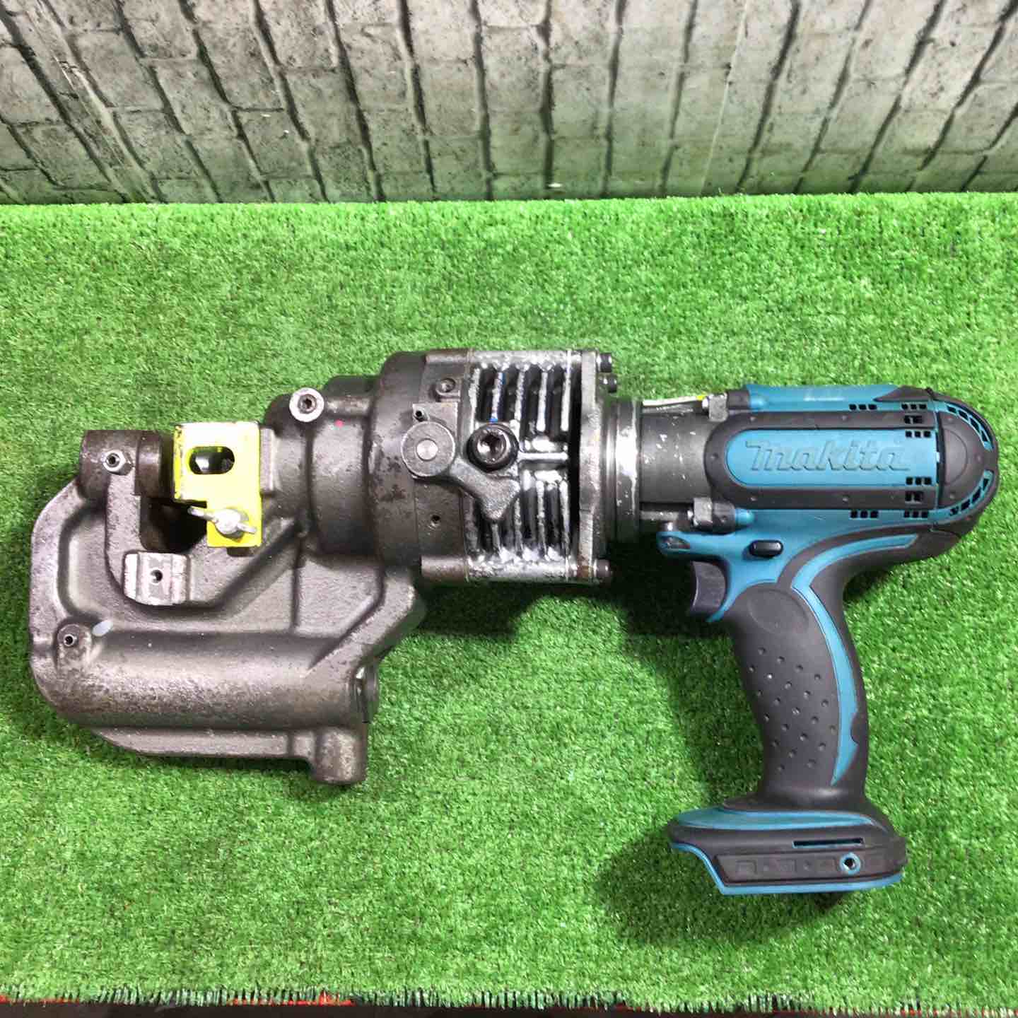 ☆マキタ(makita) コードレスパンチャー PP200DRG【川口店】 – アクト