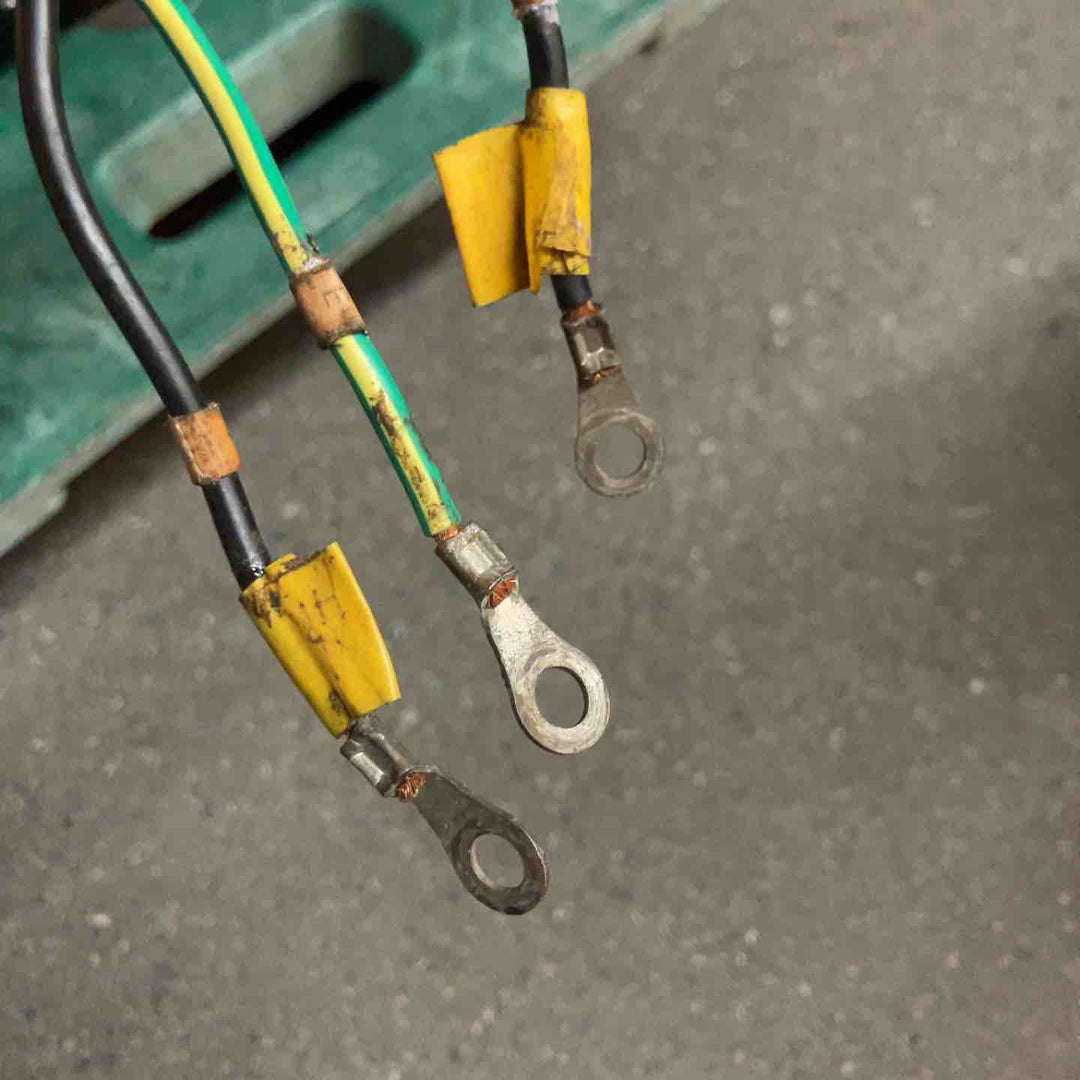 【中古品】 パナソニック/Panasonic インバータ制御携帯用交直両用TIG溶接機・YC-200BR1 【桶川店】