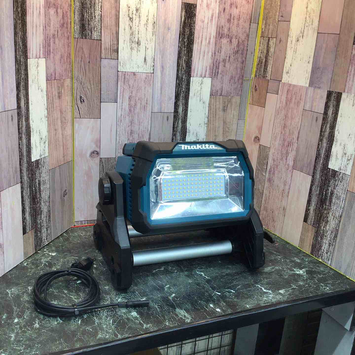 ★マキタ(makita) コードレススタンドライト ML809【八潮店】