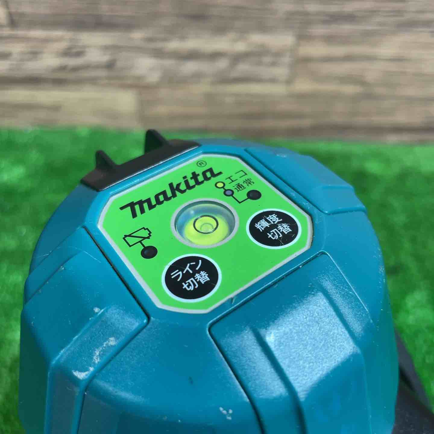 マキタ(makita) 充電式屋内・屋外兼用グリーンレーザー墨出し器 SK10GD