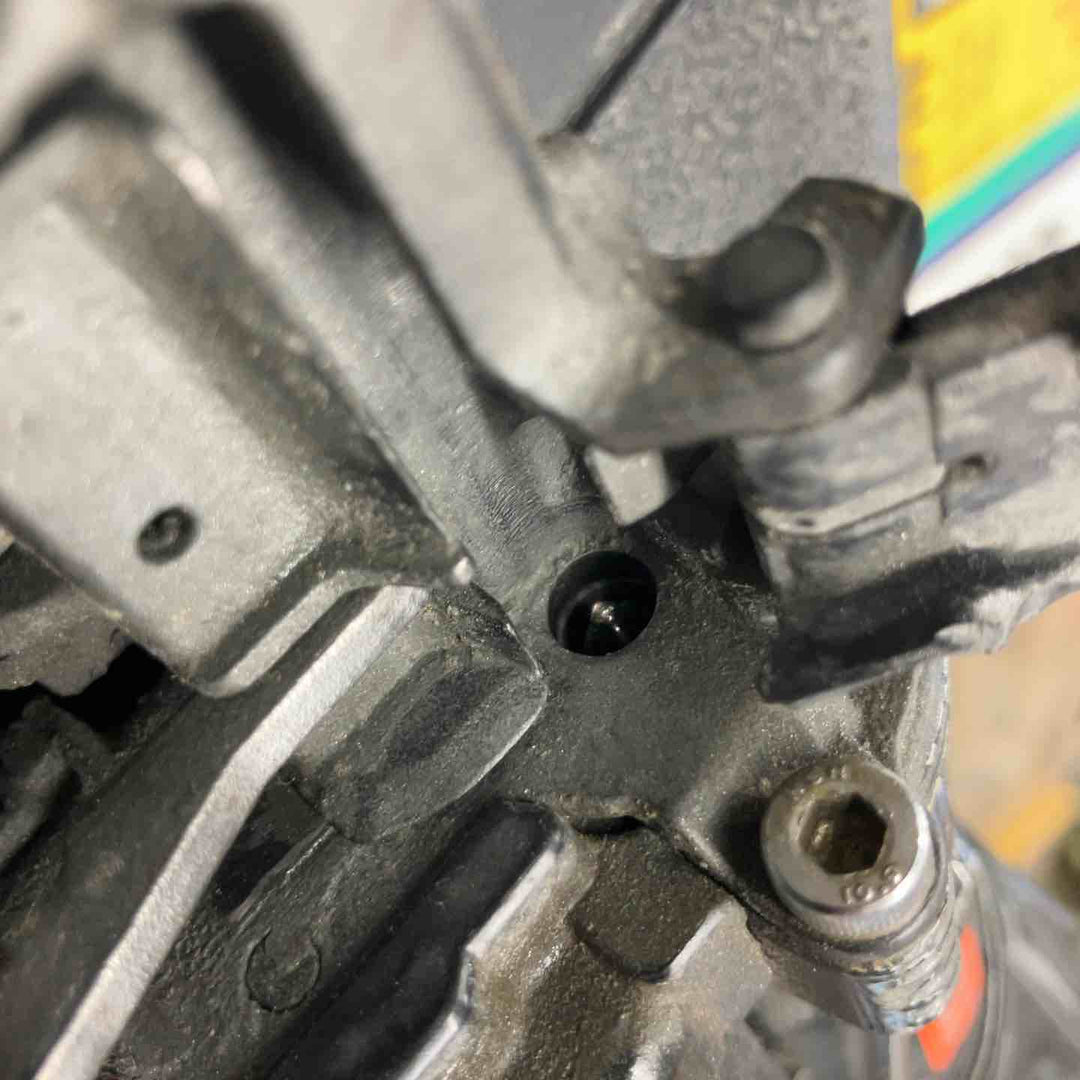 ◇マックス(MAX) 高圧エアネジ打ち機 HV-R41G4 限定色ブラック【戸田店】